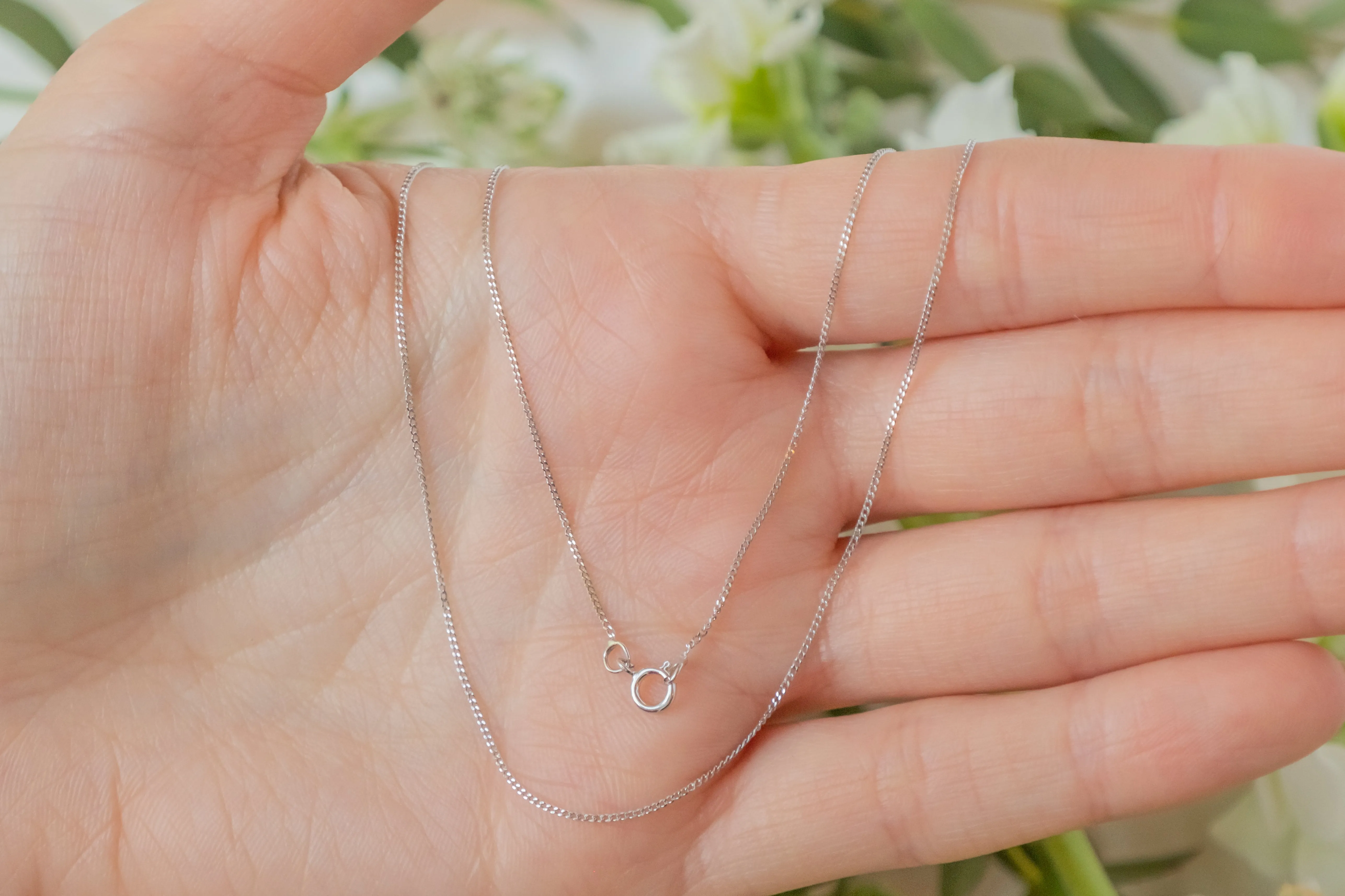 16" 9ct White Gold Skinny Pendant Chain