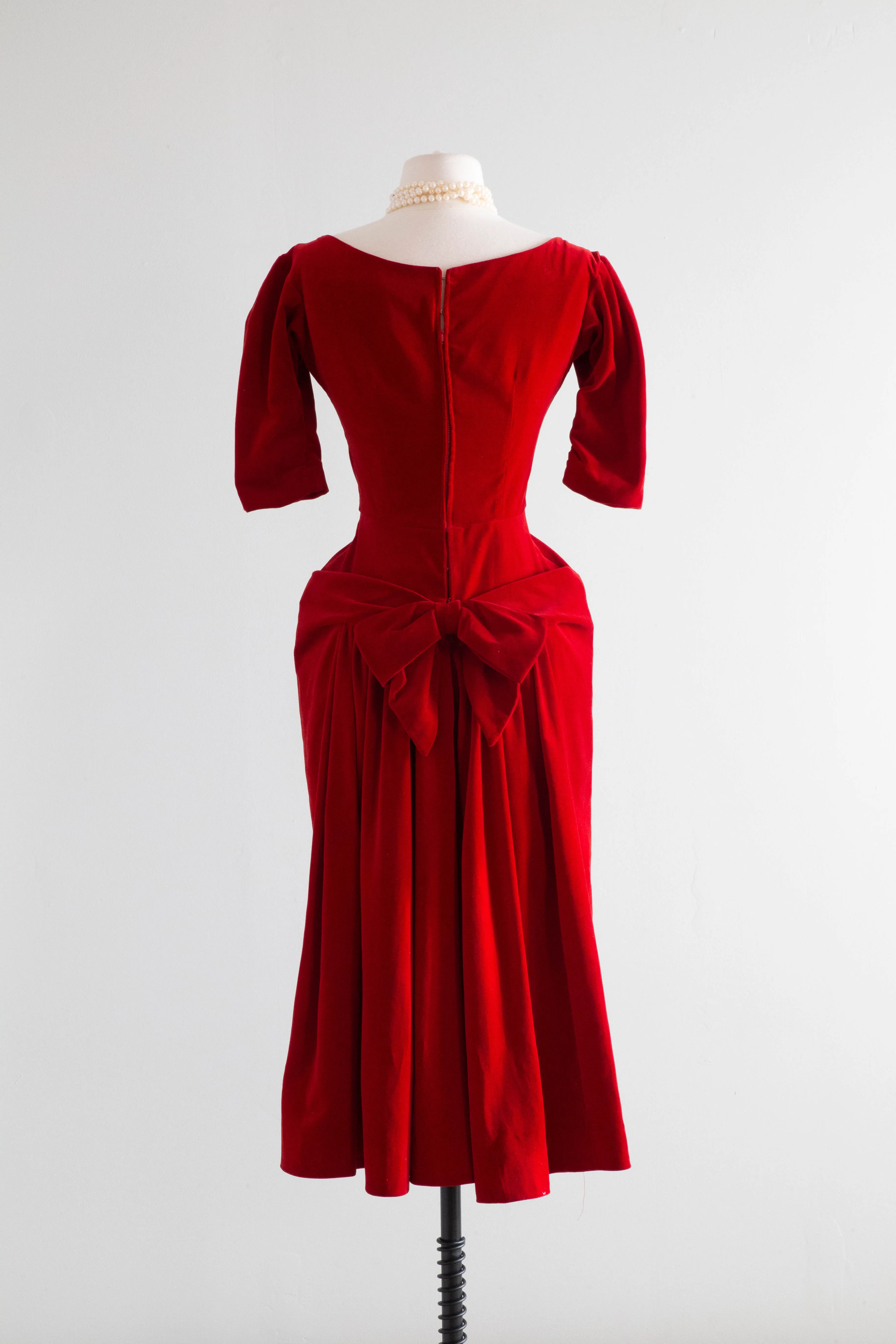 1950's Crimson Red Velvet Cocktail Dress With Bow Back / XS