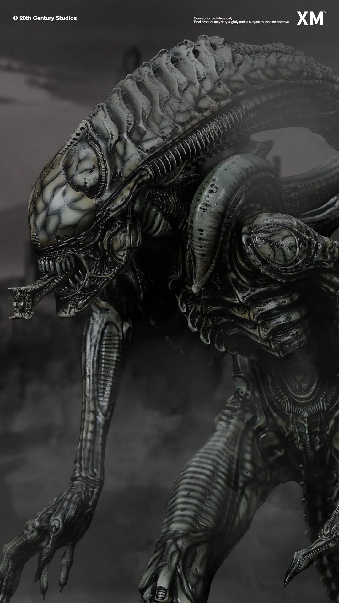 Alien Hive Warrior - Black Variant - 1/3 Scale Premium Statue