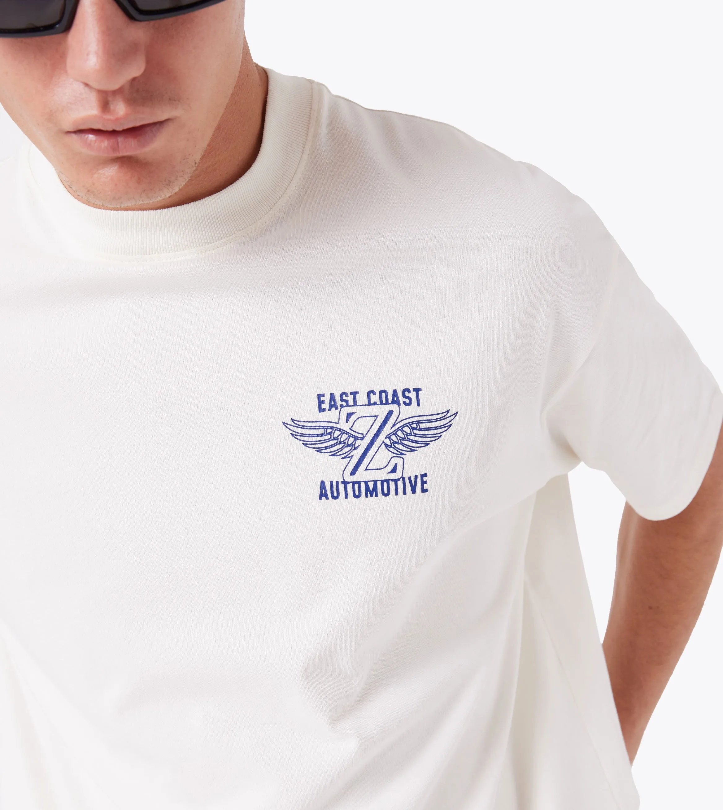 Automotive Box    Tee Vintage White