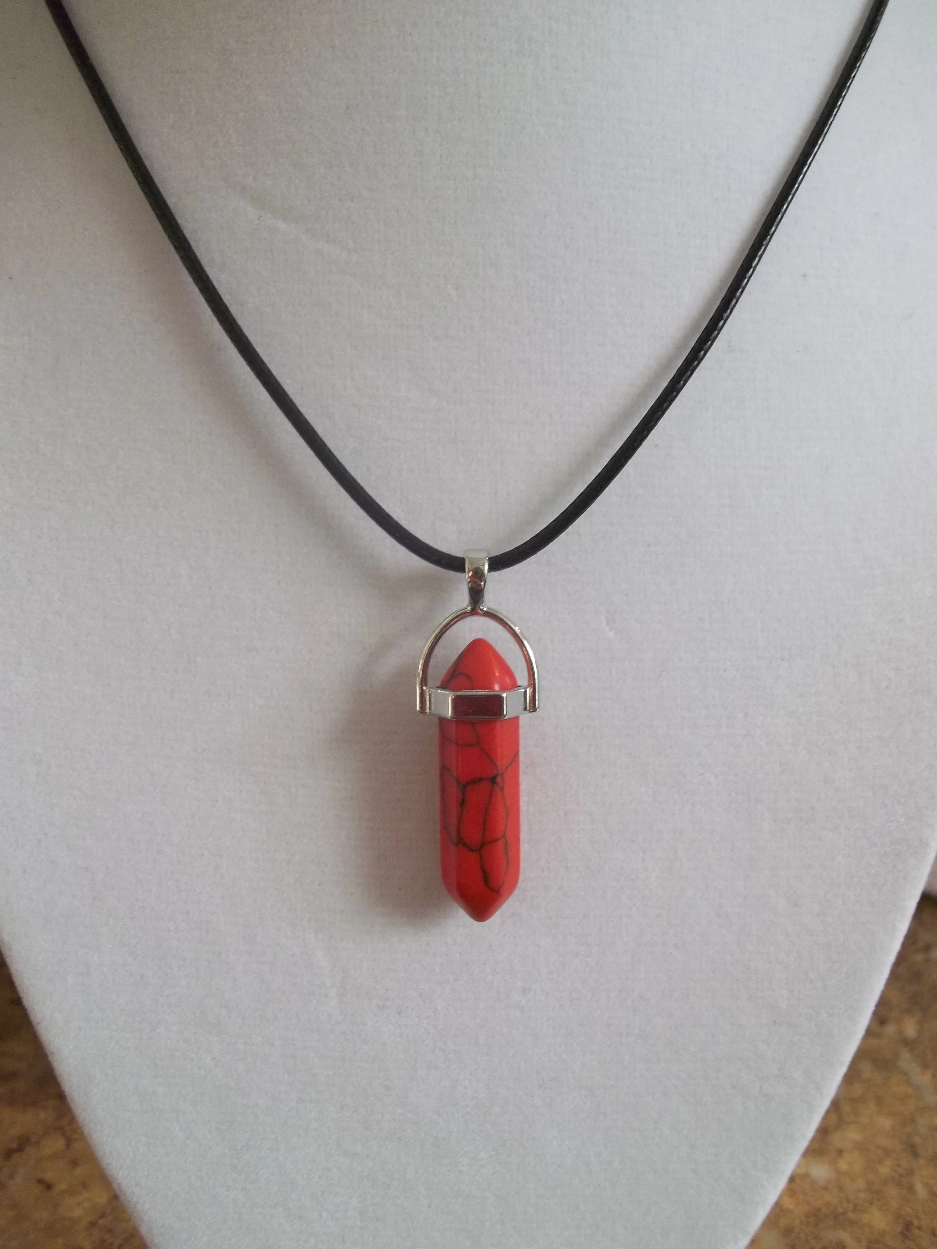 Black Leather Red Crackle Healing Crystal Necklace (N809)