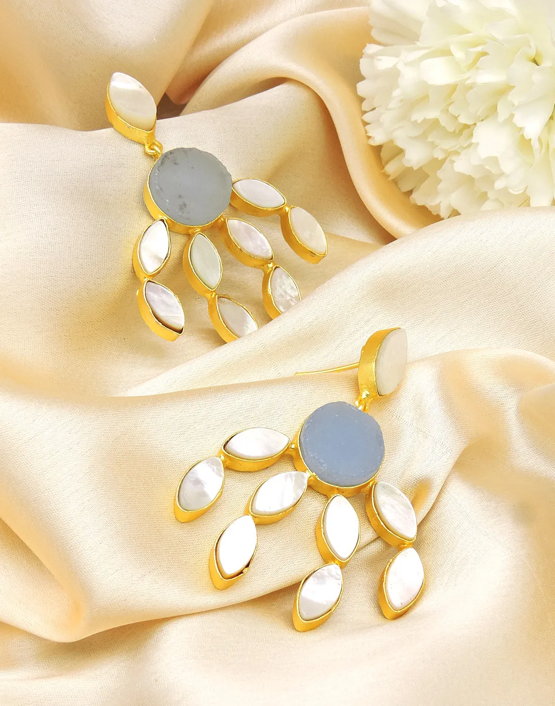 Curtain Earrings (Blue Onyx)