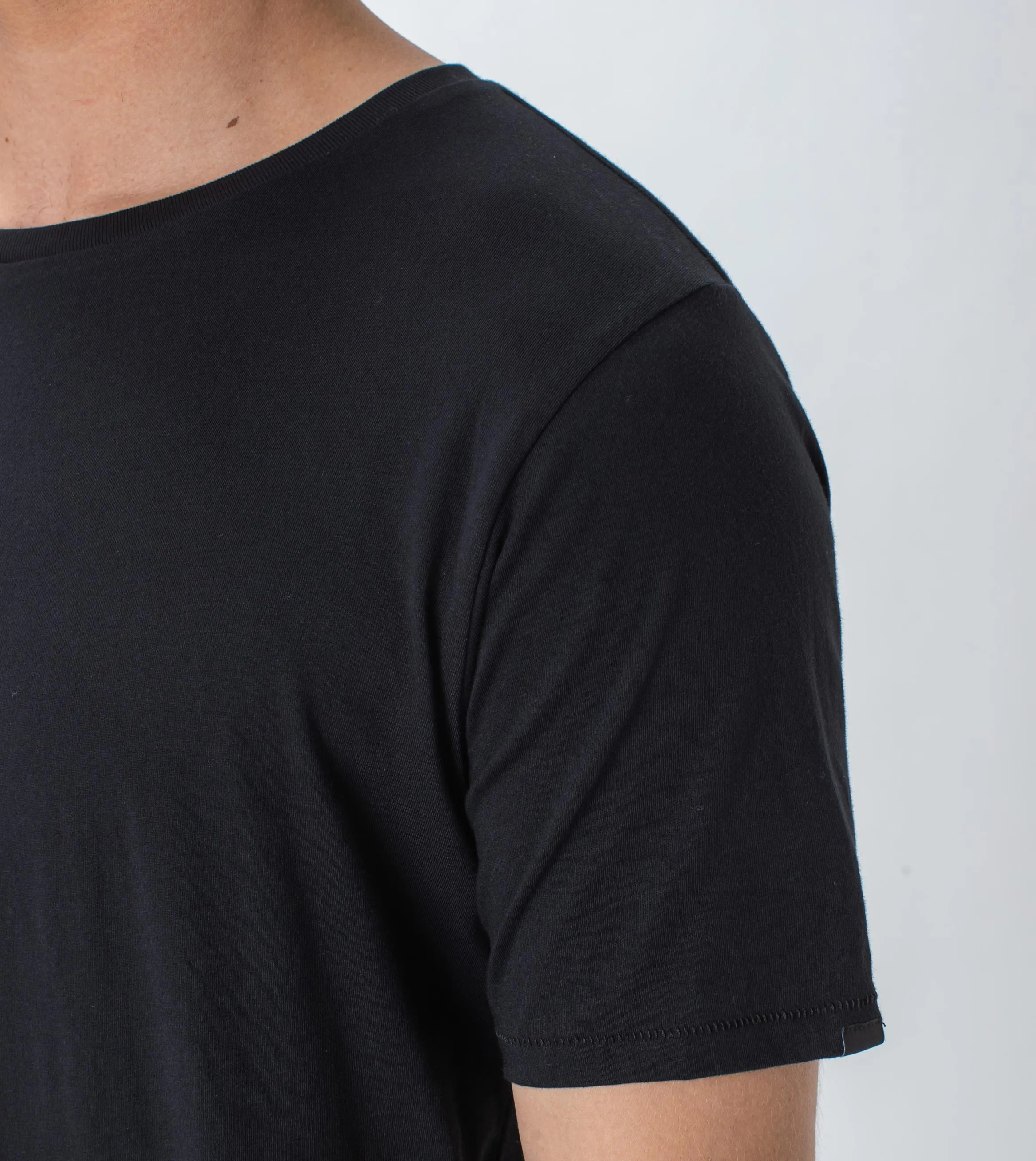 Flint Tee Black