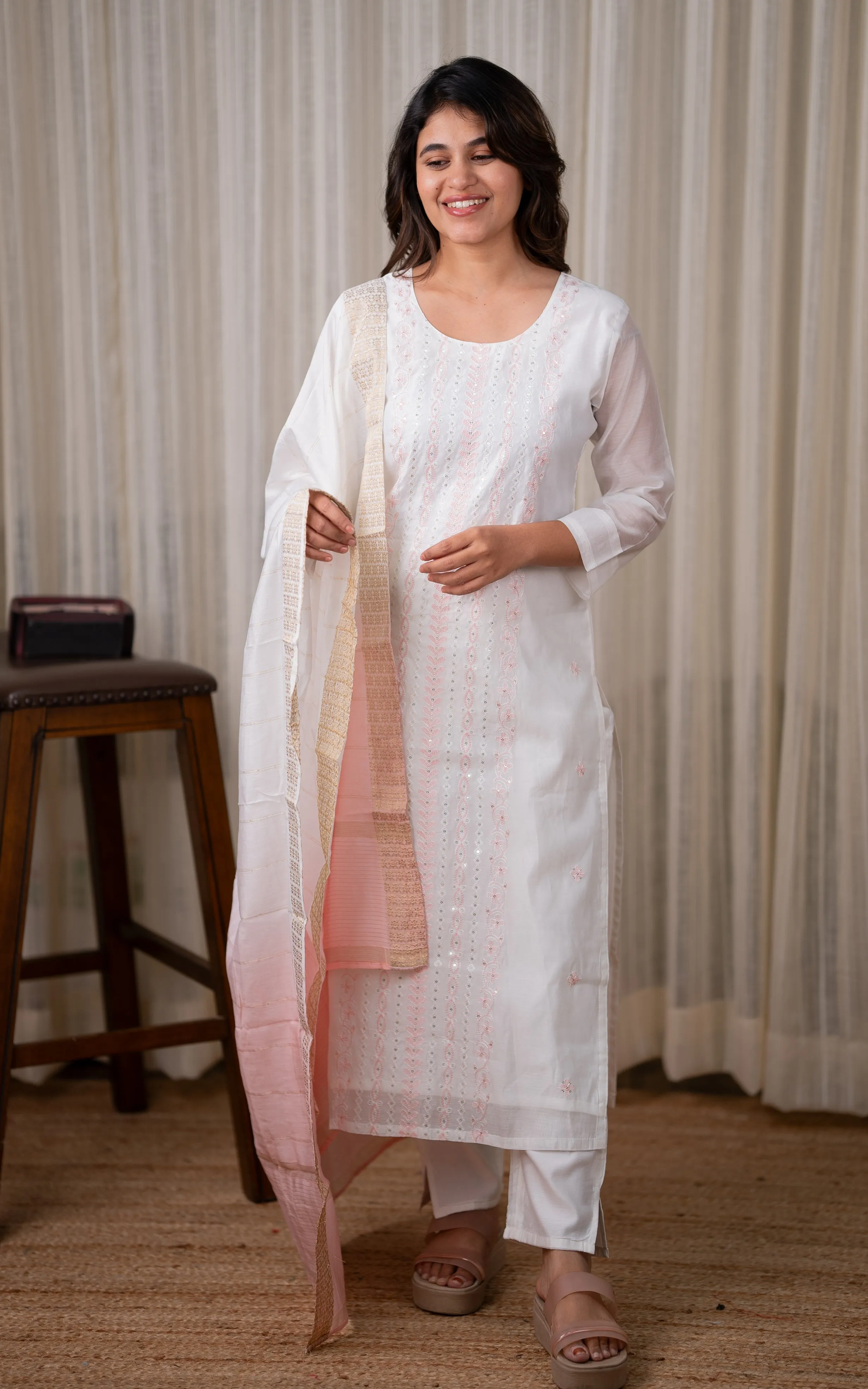 Ishu White (Kurti Pant Dupatta)