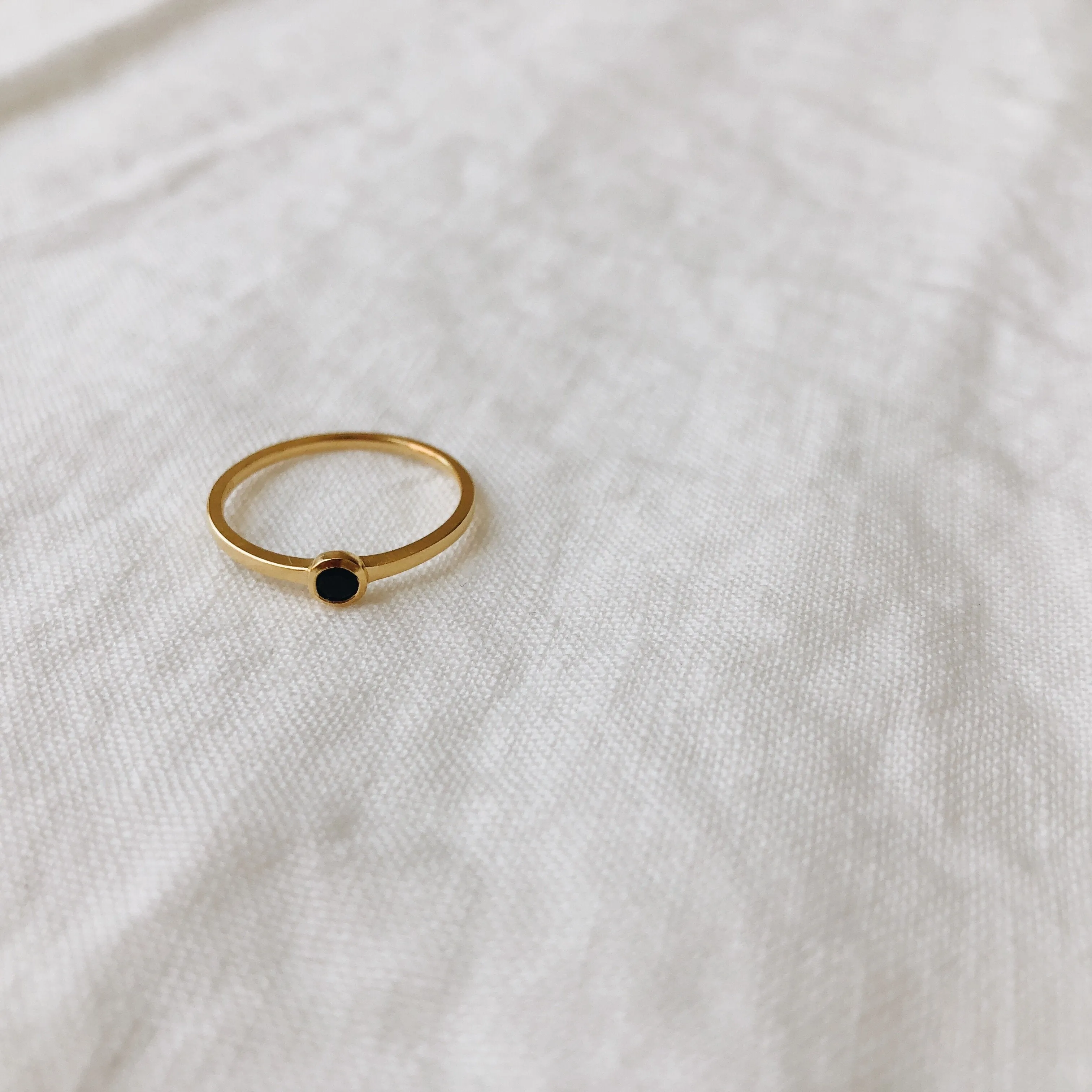 'Mona' Ring with Small Black Stone